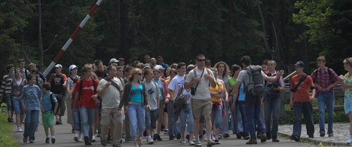 Tłumy w Tatrach. Posłuchaj.